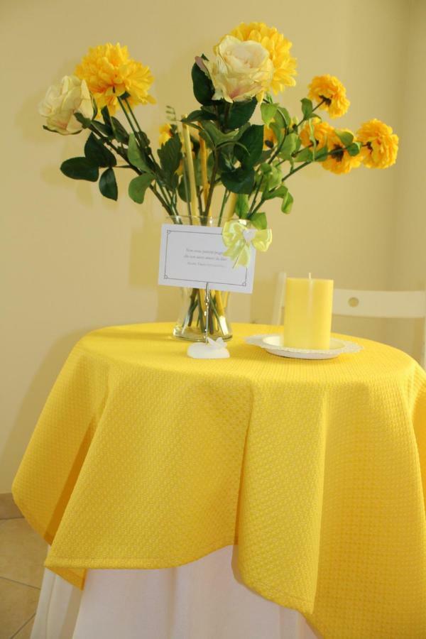 B&B Bouquet di fiori Penne Esterno foto